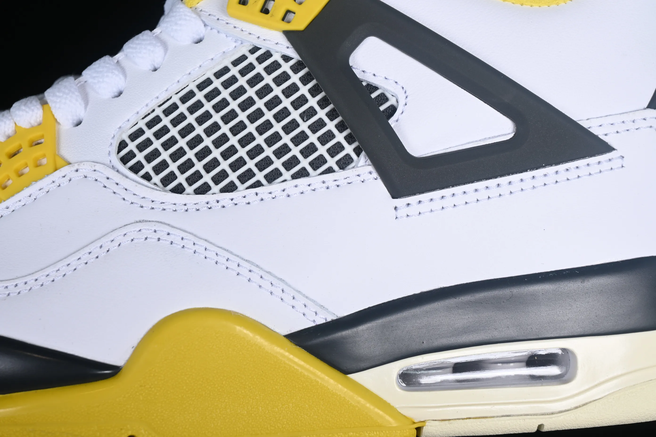 All categories Air Jordan Jordan series basketball shoes Air Jordan 4 L version Air Jordan 4 Retro "Vivid Sulfur" AJ4 Joe 4 White Thunder AQ9129-101